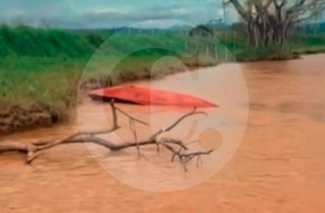 Una lancha se volcó en el río Nechí, en El Bagre: una persona muerta y otra desaparecida