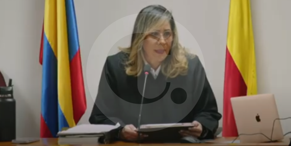 UNP evalúa reforzar esquema de seguridad de la jueza que condenó al expresidente Uribe