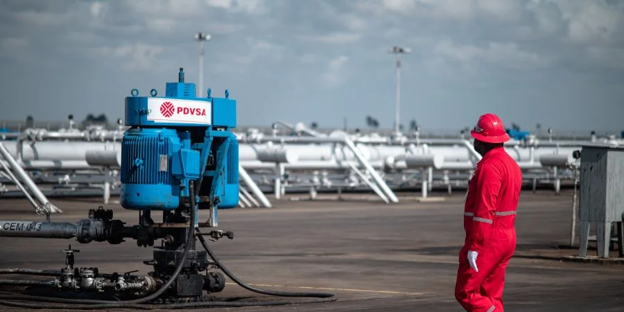 Venezuela envió 31.000 barriles diarios de combustibles a Cuba en julio pasado