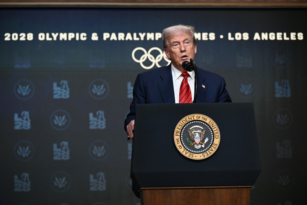 Trump bromea sobre instalar «misiles nucleares» sobre tejado de la Casa Blanca – Nicaragua Investiga