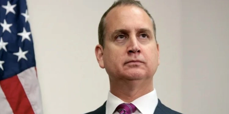 Mario Díaz-Balart envía mensaje de respaldo a presos políticos cubanos: “No están solos”