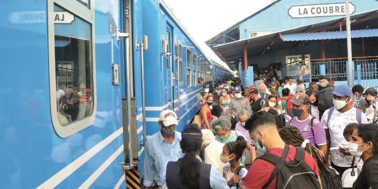 Pese a otras deficiencias, este nuevo servicio en trenes cubanos podría alegrar a sus pasajeros