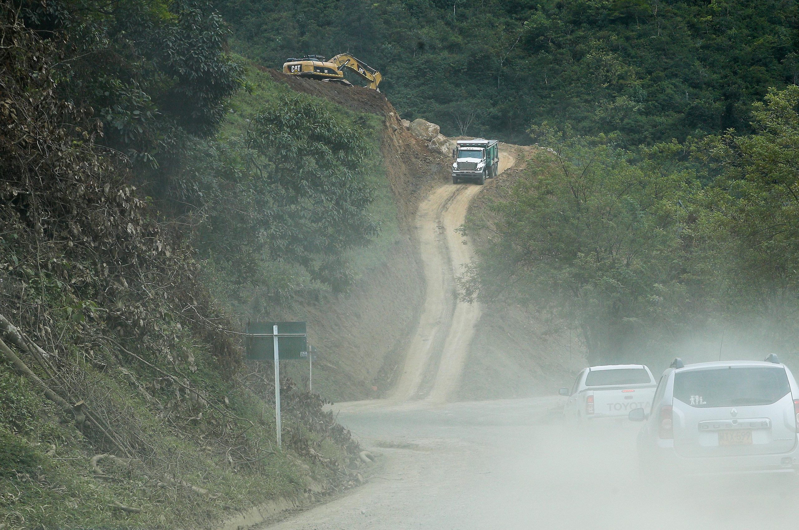 ¿Quién se hará cargo de los $1,8 billones de vías a la deriva en Antioquia?
