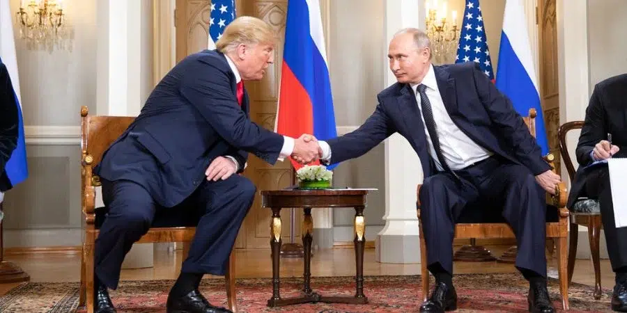Sin acuerdo, pero con «avances»: Trump y Putin concluyen reunión en Alaska