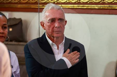 atencion:-fallo-de-tutela-ordena-libertad-del-expresidente-alvaro-uribe
