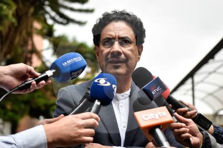 Iván Cepeda se lanzó como precandidato presidencial del Pacto Histórico