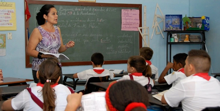 Déficit de maestros marca el inicio del curso escolar en Cuba