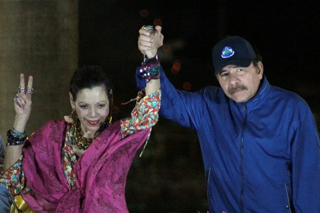 Ortega y Murillo no quieren que funcionarios «roben sin su consentimiento»