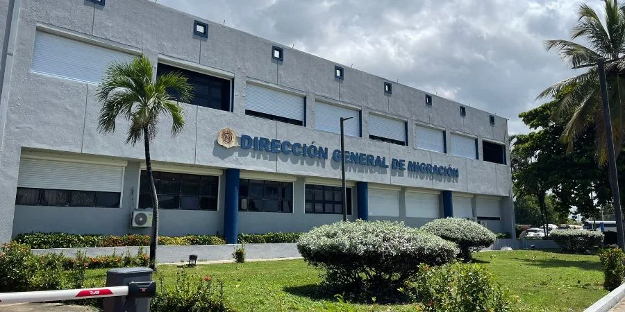 Cubanos, entre los extranjeros con más trámites migratorios aprobados en República Dominicana 