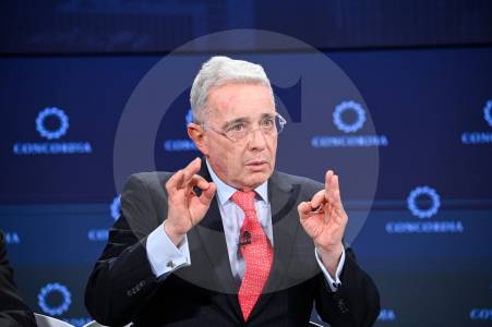 El efecto Uribe: cómo su candidatura puede alterar las cuentas presidenciales y legislativas