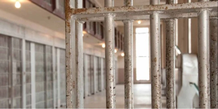 Muere recluso en prisión de Guantánamo tras tres días inmovilizado