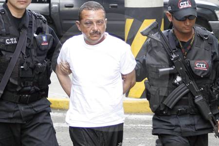 alias-cesar,-carcelero-de-las-farc,-alega-no-ser-criminal-y-pide-su-libertad-en-ee-uu.