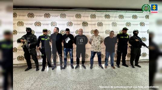 fbi-apoyo-operacion-para-acabar-con-organizacion-que-exportaba-droga-desde-antioquia