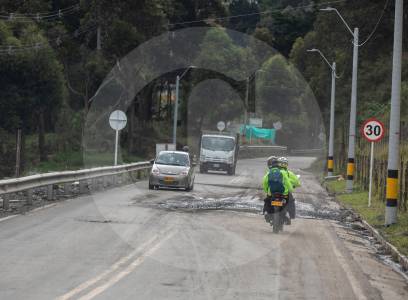 en-la-via-a-san-felix,-en-bello,-ya-no-aplicara-el-pico-y-placa