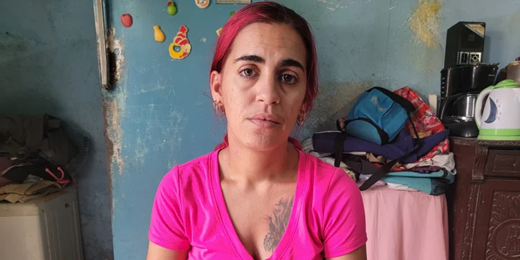 “Nos están matando lentamente”, denuncia madre cubana que demanda asistencia médica