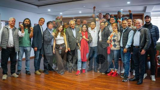 Partidos y movimientos políticos definen sus estrategias: así se mueven las campañas