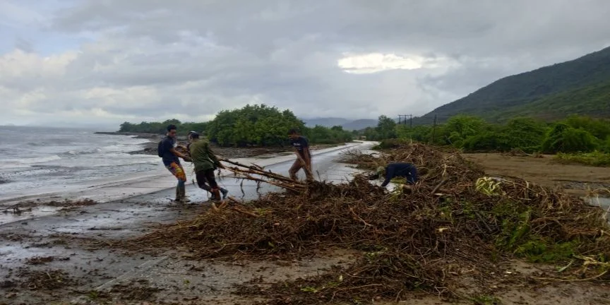 Reportan dos personas desaparecidas en Santiago de Cuba por las lluvias de Imelda