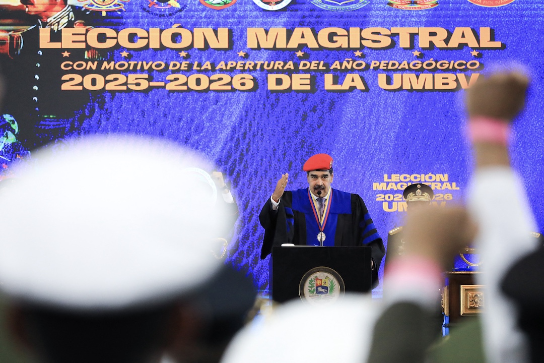 Venezuela, entre barcos de guerra, decreto de conmoción y Navidad anticipada – Nicaragua Investiga