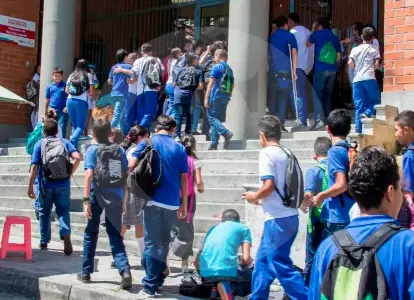 Esto es lo que subirá precio de matrículas en colegios privados de Colombia en 2026