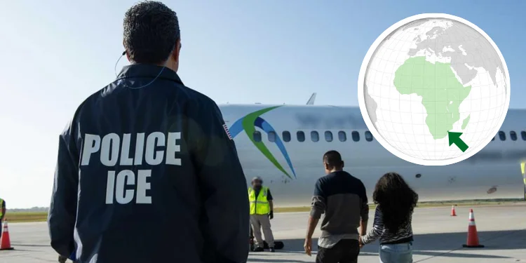 Al menos un cubano entre los 10 deportados por EE.UU. a Esuatini este domingo