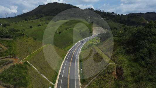 Tras bloqueos, apertura de la vía Remedios–Vegachí se acordó para el 10 de noviembre ¿Cumplirán?