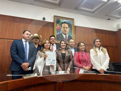Reforma a la salud: Petro invitó a Palacio a los senadores de la Comisión Séptima, ¿quiénes irán?