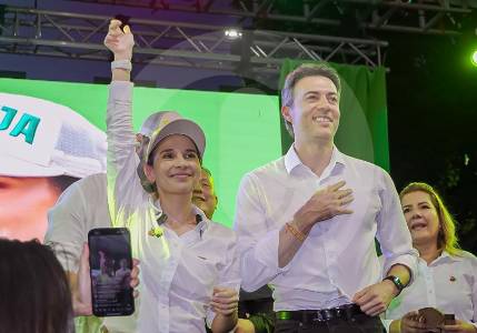 La gira nacional de “malas compañías” de Daniel Quintero