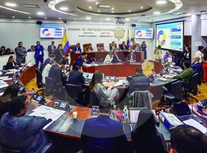 Así se mueve el Gobierno Petro para salvar la reforma a la salud