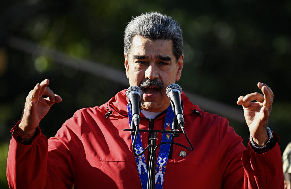 Maduro dice que Venezuela tiene 5.000 misiles antiaéreos portátiles rusos ante amenazas de EEUU