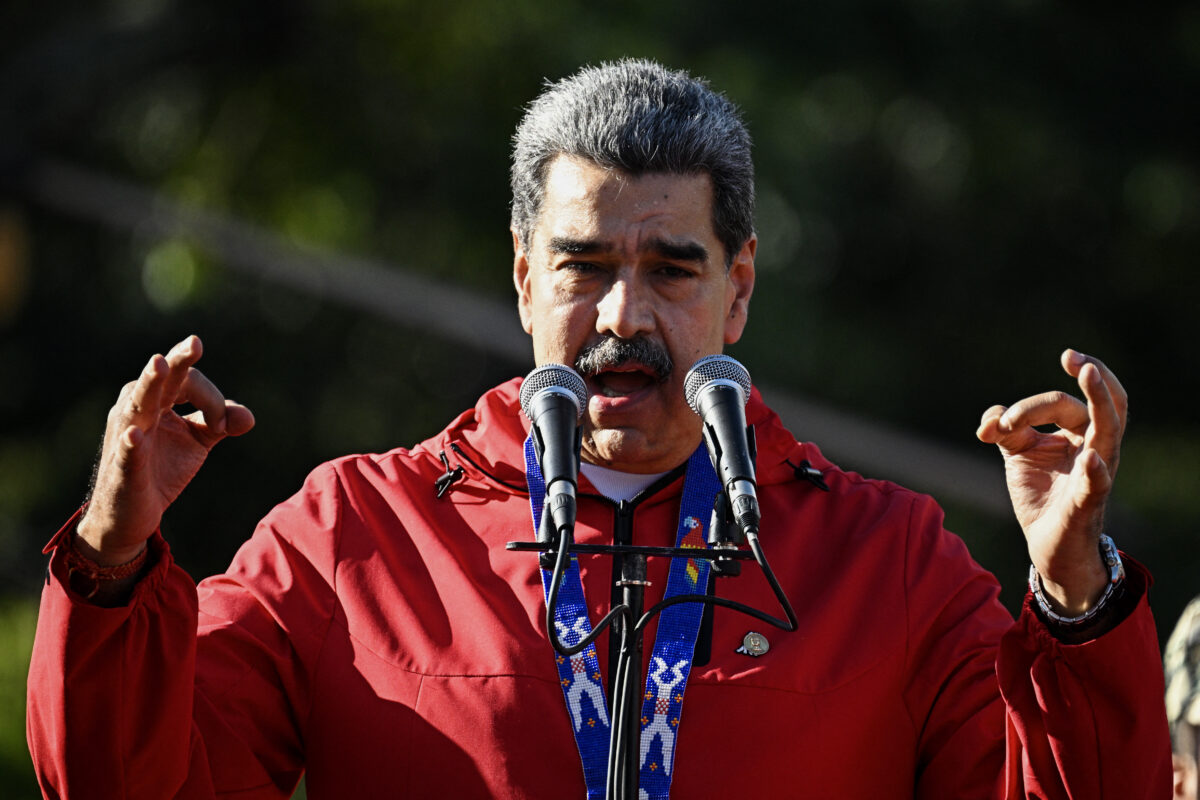 Maduro dice que Venezuela tiene 5.000 misiles antiaéreos portátiles rusos ante amenazas de EEUU