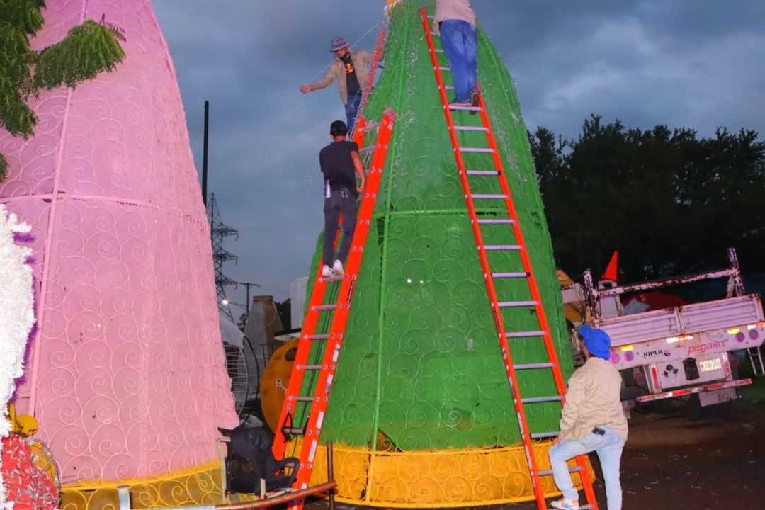 Murillo copia a Maduro y adelanta la Navidad en Managua – Nicaragua Investiga