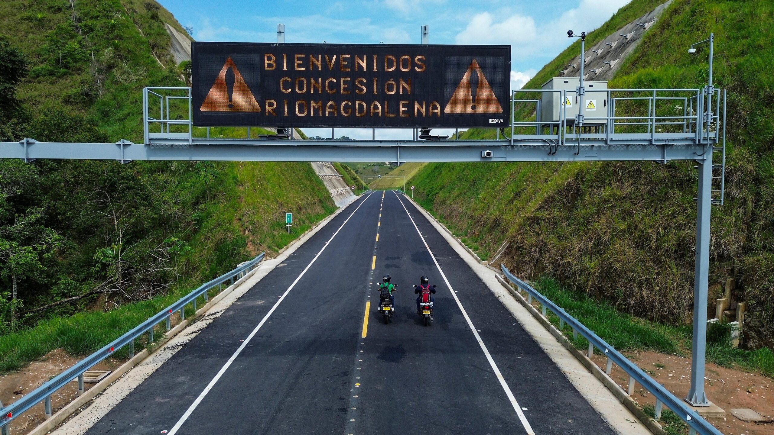 Listo tramo 4G que faltaba para ir de Medellín a Caucasia en 4,5 horas: esta es la nueva vía a la Costa