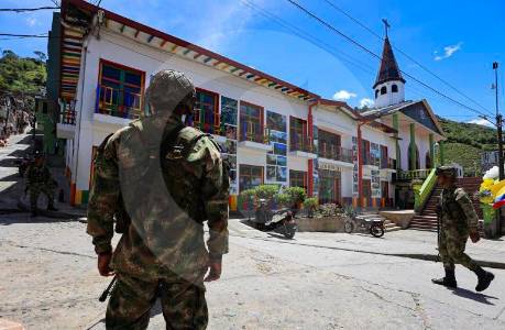 Briceño permanece militarizado tras asonada por captura de disidentes de las Farc