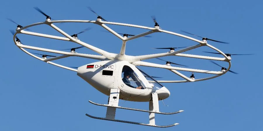 Los autos voladores llegarán pronto a Florida, que tendrá la primera autopista aérea de EE.UU.