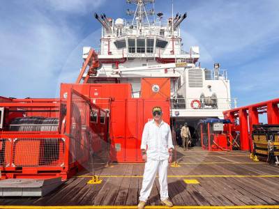 Gustavo Petro en X: de mostrarse como un estadista mundial a un (mal) poeta