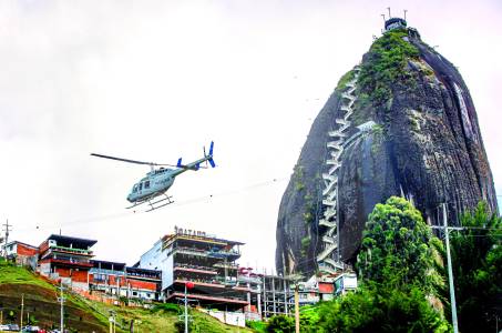 Ya ordenaron cerrar los helipuertos de Guatapé: ¿siguen los de Medellín?