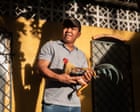 as-colombia-moves-to-outlaw-cockfighting,-a-bloody-night-unfolds-in-cartagena