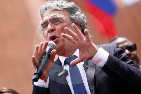 sergio-fajardo-nego-rumores-sobre-renuncia-a-su-aspiracion-presidencial:-“no-nos-van-a-sacar”