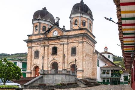 la-historia-de-la-iglesia-en-concepcion,-antioquia,-por-la-que-“demandaron”-a-dios,-¿como-luce-ahora?