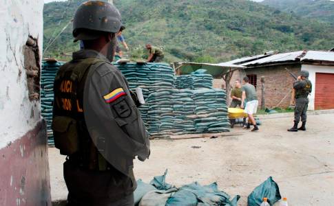 sigue-la-ofensiva-en-el-cauca:-disidencias-atacaron-base-militar-en-corinto