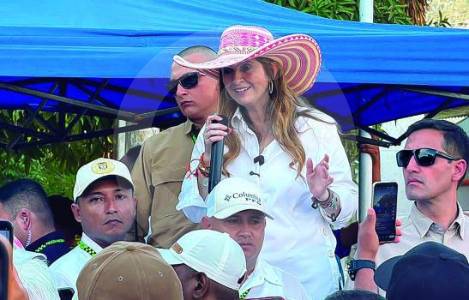 ministros-llamaron-a-paloma-a-alertarla-de-plan-para-matarla-y-luego-salio-petro-a-decir-que-no