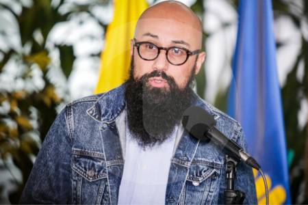 Carrillo amplía ante Procuraduría denuncias de sobornos del 10% dentro del Fondo Adaptación