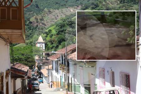 ¡Cuidado! Quebradas salidas de madre por los aguaceros en Ciudad Bolívar, suroeste de Antioquia