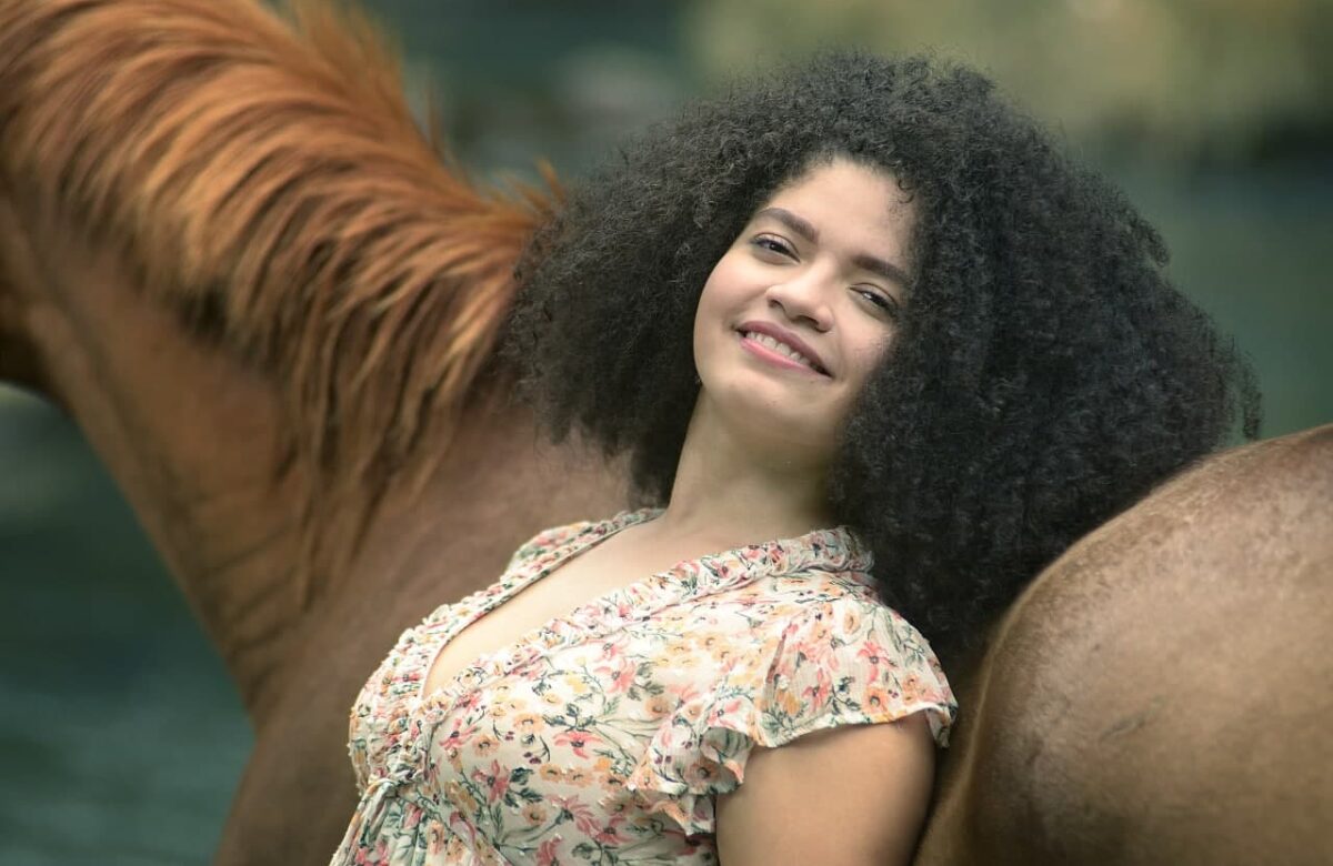 cantautora-nicaraguense-ceshia-ubau-posiciona-su-obra-en-una-produccion-de-netflix