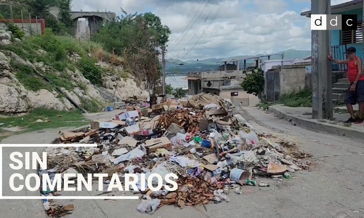 ‘le-han-dado-candela-cien-veces’,-pero-este-basurero-de-santiago-de-cuba-siempre-resurge