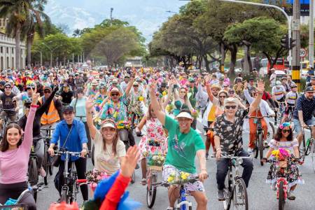 ¡a-sacar-la-bicicleta!-medellin-abre-inscripciones-para-pedalear-la-feria-de-las-flores