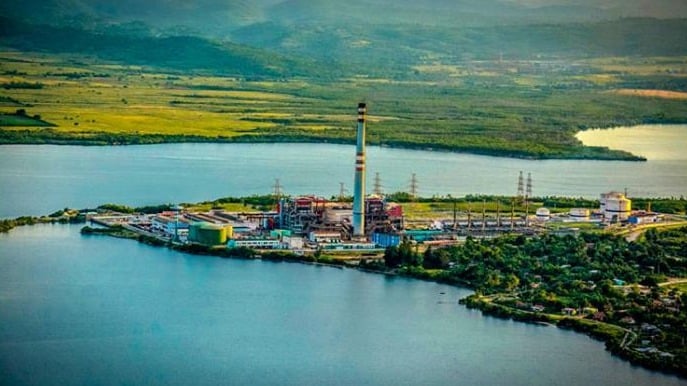 una-ponchadura-en-la-caldera-de-la-termoelectrica-de-felton-obligara-a-sacarla-de-servicio
