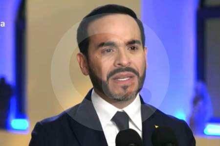 de-la-espriella-cumplio-fallo-en-alocucion:-pidio-excusas-por-vulnerar-neutralidad-religiosa