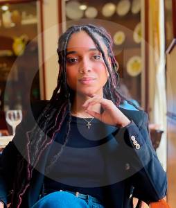 juliana guerrero confeso pasara 24 diplomas cercanos petro