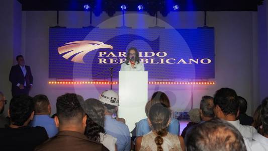 “Nace un nuevo camino”: Cabal lanza el Partido Republicano que evoca al de EE. UU. hacia 2027 y 2030